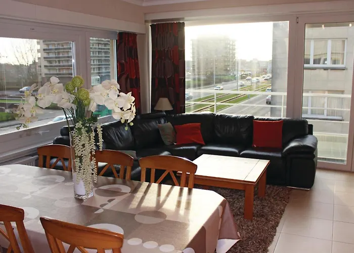 Residentie Versailles Ref 195 * Oostende